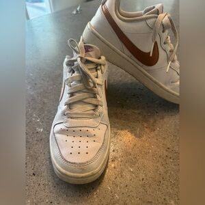 Nike gold and Purple Sneakers girls 3.5y